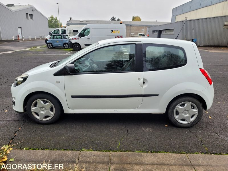 RENAULT TWINGO - DB-290-VQ - VIN VF1CNJ10550142907 - Легковий автомобіль: фото 1 RENAULT TWINGO - DB-290-VQ - VIN VF1CNJ10550142907 - Легковий автомобіль: фото 1