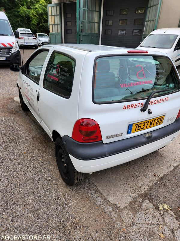 RENAULT TWINGO - Легковий автомобіль: фото 4 RENAULT TWINGO - Легковий автомобіль: фото 4