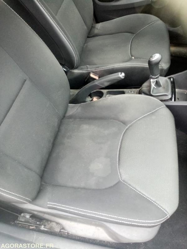REnault Clio IV - 1.5 L Diesel - 276 000km - Легковий автомобіль: фото 5 REnault Clio IV - 1.5 L Diesel - 276 000km - Легковий автомобіль: фото 5