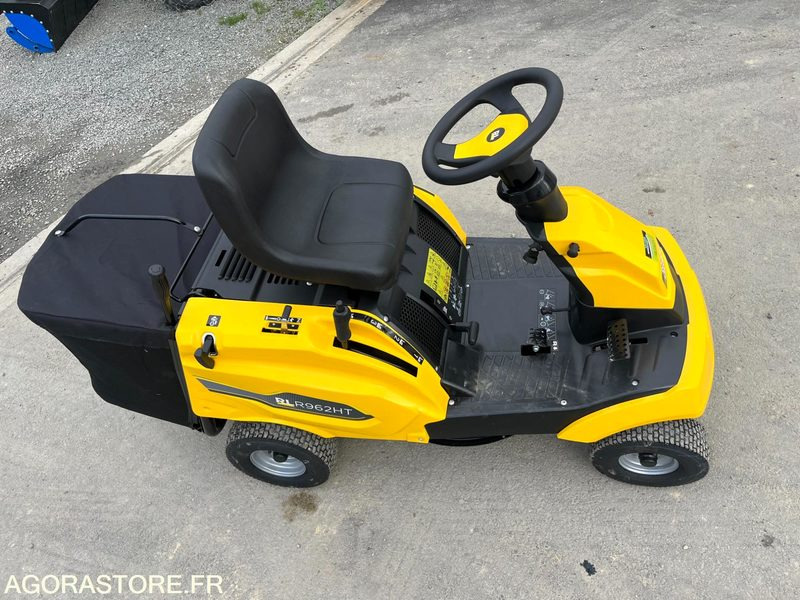 RIDER Tracteur tondeuse ROQUES ET LECOEUR RLR962 NEUF Ramassage arrière - Газонокосарка: фото 5 RIDER Tracteur tondeuse ROQUES ET LECOEUR RLR962 NEUF Ramassage arrière - Газонокосарка: фото 5