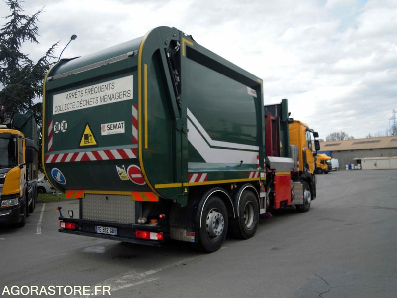 Renault 6x2 C + benne à chargement latéral Maxxum Robopac 23m3 - EXCELLENT ETAT - Сміттєвози: фото 4 Renault 6x2 C + benne à chargement latéral Maxxum Robopac 23m3 - EXCELLENT ETAT - Сміттєвози: фото 4