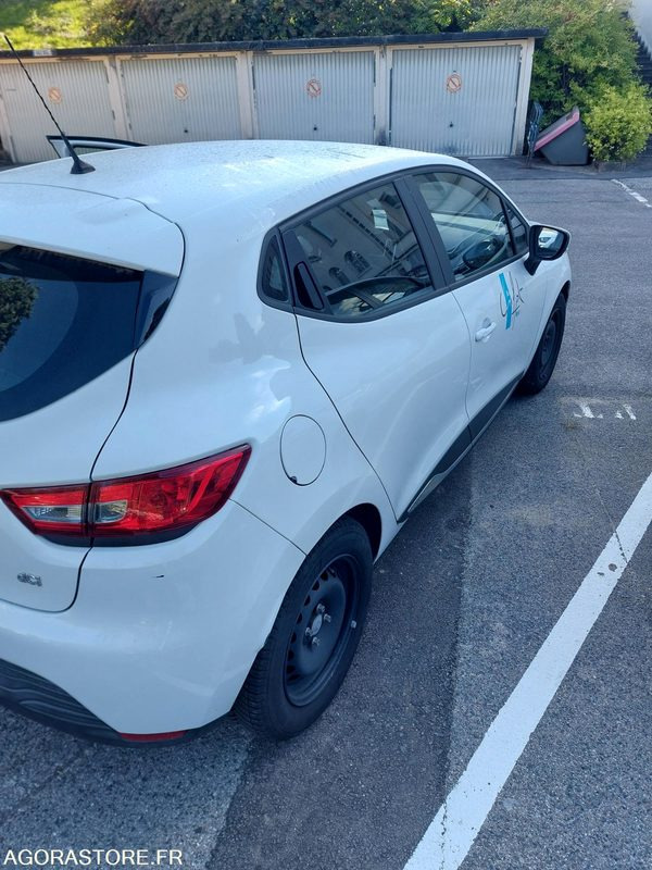 Renault Clio Blanche DC963FQ de 2013 - 66440km - Легковий автомобіль: фото 3 Renault Clio Blanche DC963FQ de 2013 - 66440km - Легковий автомобіль: фото 3