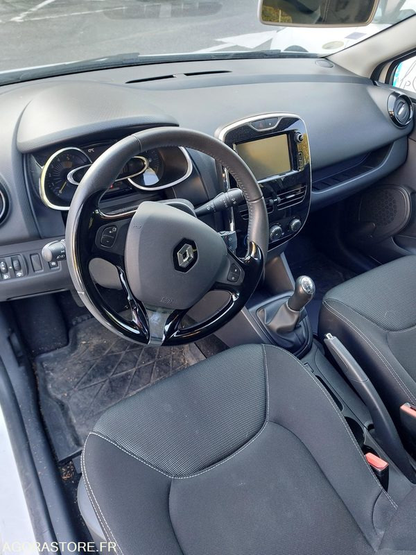 Renault Clio Blanche DC963FQ de 2013 - 66440km - Легковий автомобіль: фото 4 Renault Clio Blanche DC963FQ de 2013 - 66440km - Легковий автомобіль: фото 4