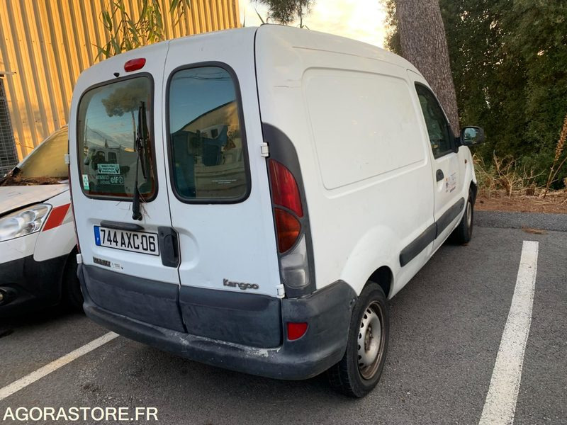 Renault Kangoo - 2002 - 129 308 kms - 744 AXC 06 - Легковий фургон: фото 5 Renault Kangoo - 2002 - 129 308 kms - 744 AXC 06 - Легковий фургон: фото 5