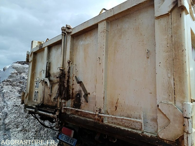 Renault Kerax dci 370-26 Benne 6X4 BE-258-GV - Самоскид вантажівка: фото 5 Renault Kerax dci 370-26 Benne 6X4 BE-258-GV - Самоскид вантажівка: фото 5