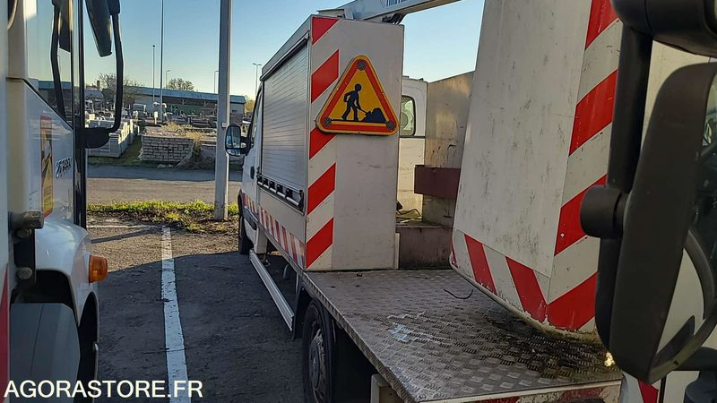 Renault Master - 2010 - 133446kms - AH275HD - Суцільнометалевий фургон: фото 4 Renault Master - 2010 - 133446kms - AH275HD - Суцільнометалевий фургон: фото 4