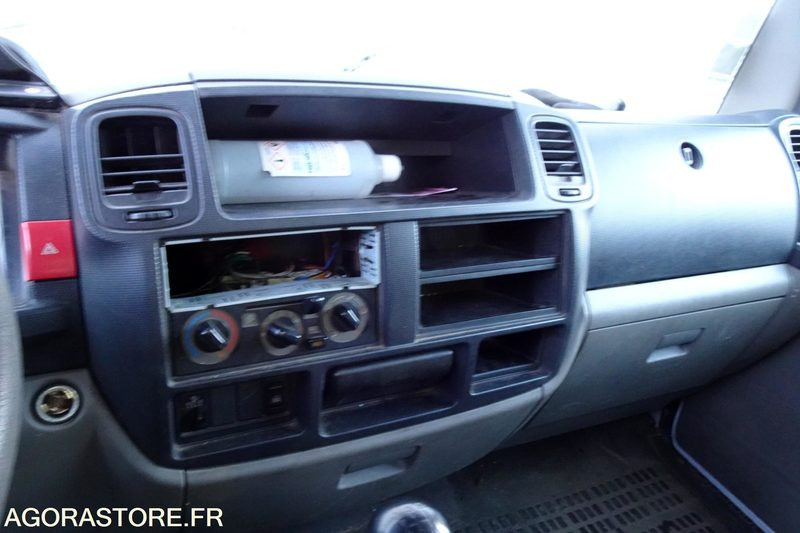 Малотоннажний самоскид Renault Maxity 130 DXI: фото 23 Малотоннажний самоскид Renault Maxity 130 DXI: фото 23