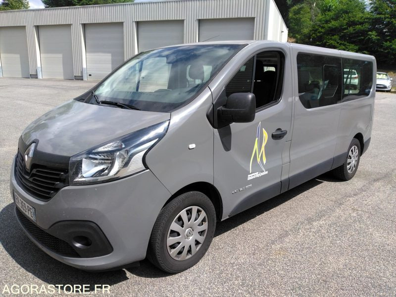 Renault Trafic 2017 114300 kms - Мікроавтобус, Пасажирський фургон: фото 1 Renault Trafic 2017 114300 kms - Мікроавтобус, Пасажирський фургон: фото 1