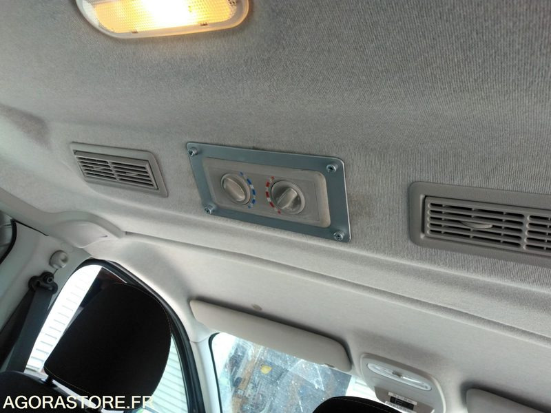 Renault Trafic 2017 114300 kms - Мікроавтобус, Пасажирський фургон: фото 5 Renault Trafic 2017 114300 kms - Мікроавтобус, Пасажирський фургон: фото 5