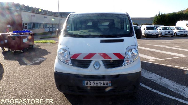 Renault Trafic AD-751-WW (BE) - Суцільнометалевий фургон: фото 2 Renault Trafic AD-751-WW (BE) - Суцільнометалевий фургон: фото 2