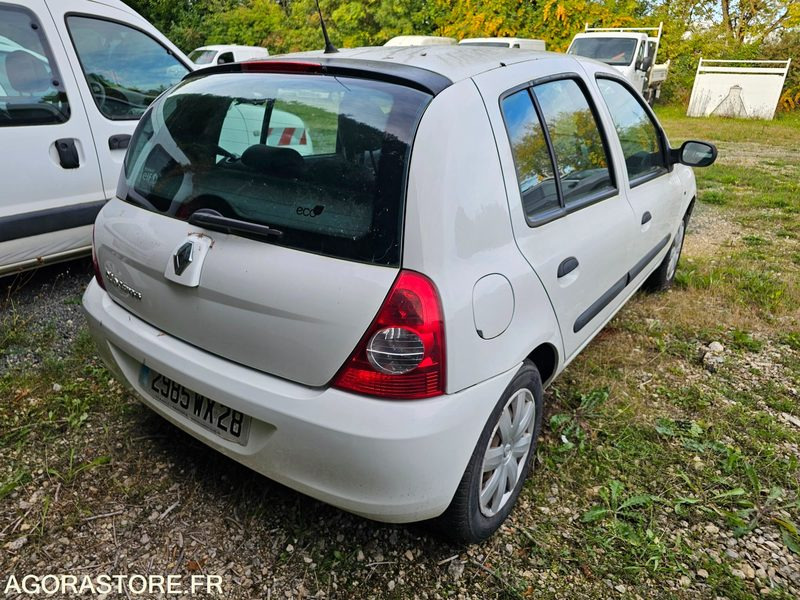 Renault clio - 2008 - 189212km - 2985WX28 - Легковий автомобіль: фото 3 Renault clio - 2008 - 189212km - 2985WX28 - Легковий автомобіль: фото 3