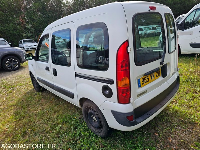 Renault kangoo - 2007 - 210886km - 985WN28 - Легковий автомобіль: фото 4 Renault kangoo - 2007 - 210886km - 985WN28 - Легковий автомобіль: фото 4