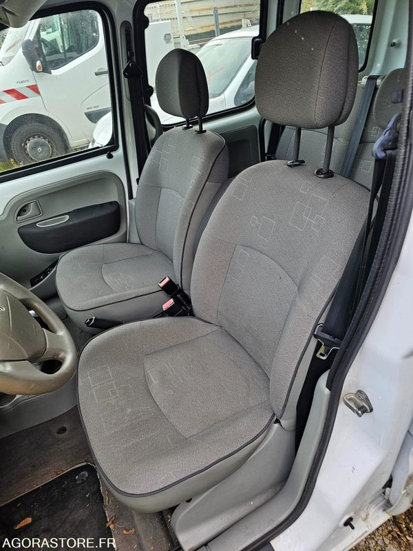 Renault kangoo - 2007 - 226880km - 1082WN28 - Легковий автомобіль: фото 5 Renault kangoo - 2007 - 226880km - 1082WN28 - Легковий автомобіль: фото 5
