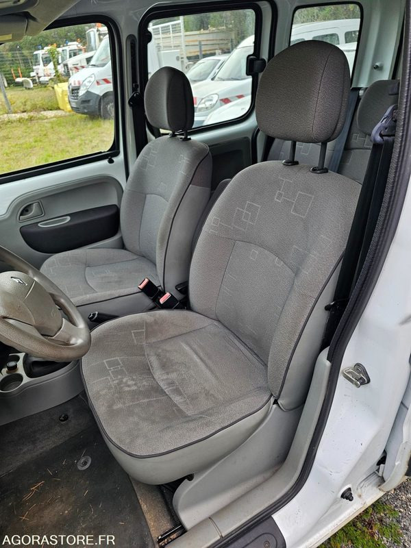 Renault kangoo - 2007 - 243472km - 1330WN28 - Легковий автомобіль: фото 5 Renault kangoo - 2007 - 243472km - 1330WN28 - Легковий автомобіль: фото 5