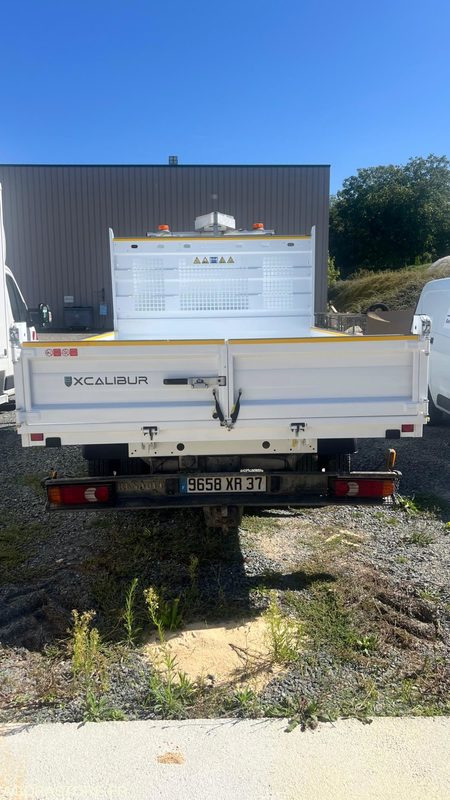 Renault master benne - Малотоннажний самоскид: фото 4 Renault master benne - Малотоннажний самоскид: фото 4