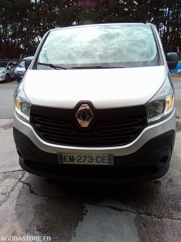 Renault trafic 1.6dci 95 CV 9 places 309336 kms - Мікроавтобус, Пасажирський фургон: фото 1 Renault trafic 1.6dci 95 CV 9 places 309336 kms - Мікроавтобус, Пасажирський фургон: фото 1