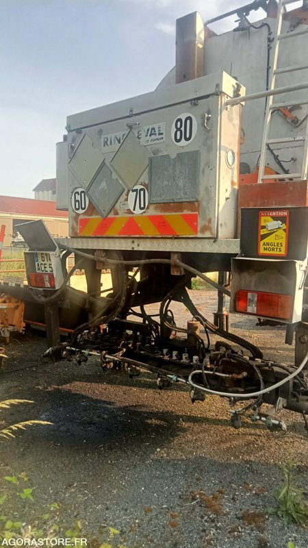 Répandeuse à bitume de 8500 litres (sans le porteur) - Гудронатор: фото 3 Répandeuse à bitume de 8500 litres (sans le porteur) - Гудронатор: фото 3