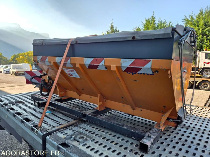 SALEUSE EPOKE S-2300 E 2000 AVEC MOTEUR AUXILIAIRE - Техніка для саду та городу: фото 3 SALEUSE EPOKE S-2300 E 2000 AVEC MOTEUR AUXILIAIRE - Техніка для саду та городу: фото 3