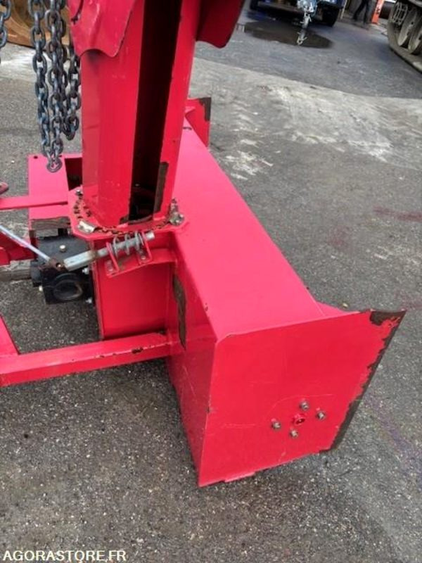 FRAISE A NEIGE 3 POINTS 1400 MM - Сільськогосподарська техніка: фото 2 FRAISE A NEIGE 3 POINTS 1400 MM - Сільськогосподарська техніка: фото 2