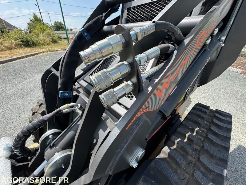 Mini chargeuse à chenilles worky quad WX15D - Сільськогосподарська техніка: фото 4 Mini chargeuse à chenilles worky quad WX15D - Сільськогосподарська техніка: фото 4