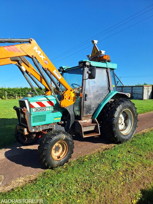 TRACTEUR CHARGEUR MASSEY FERGUSON - 1998 - 13654Heures - Трактор: фото 1 TRACTEUR CHARGEUR MASSEY FERGUSON - 1998 - 13654Heures - Трактор: фото 1
