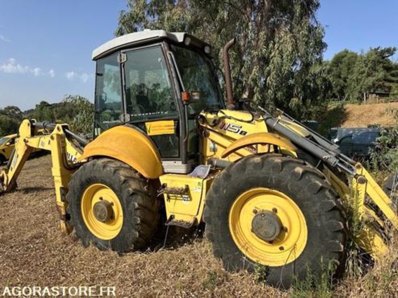 TRACTOPELLE NEW HOLLAND B115B - 3601H - 2008 - Екскаватор-навантажувач: фото 2 TRACTOPELLE NEW HOLLAND B115B - 3601H - 2008 - Екскаватор-навантажувач: фото 2