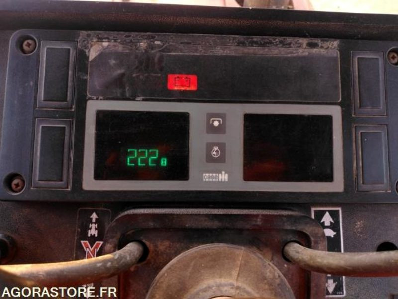 Tracteur CASE 795 XL - Трактор: фото 2 Tracteur CASE 795 XL - Трактор: фото 2