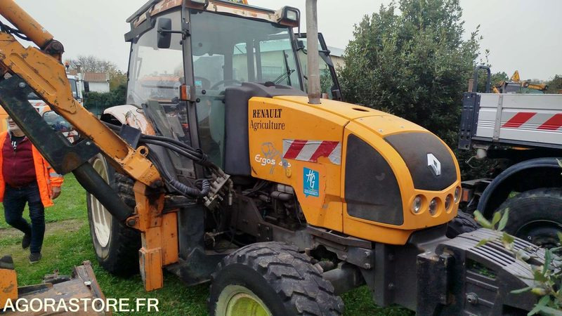 Tracteur RENAULT ERGOS 446 - 2009 - 17145h - 799CKY31 - Трактор: фото 1 Tracteur RENAULT ERGOS 446 - 2009 - 17145h - 799CKY31 - Трактор: фото 1
