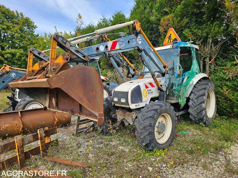 Tracteur Renault ergos - 2000 - 12722h - 6521TY28 - Трактор: фото 1 Tracteur Renault ergos - 2000 - 12722h - 6521TY28 - Трактор: фото 1