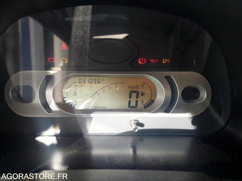 Малотоннажний самоскид Tri-benne Giotti Victoria Gladiator Essence: фото 8 Малотоннажний самоскид Tri-benne Giotti Victoria Gladiator Essence: фото 8