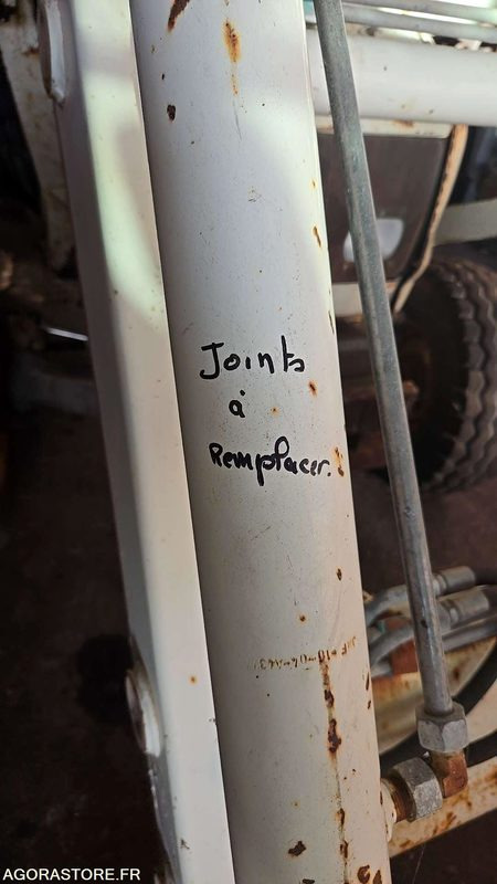 Tracteur RENAULT T3551PB - 2004 - BX217RL - Тягач: фото 5 Tracteur RENAULT T3551PB - 2004 - BX217RL - Тягач: фото 5