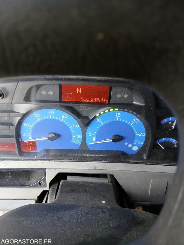 Tracteur routier Prémium 420 E1600 - Тягач: фото 5 Tracteur routier Prémium 420 E1600 - Тягач: фото 5