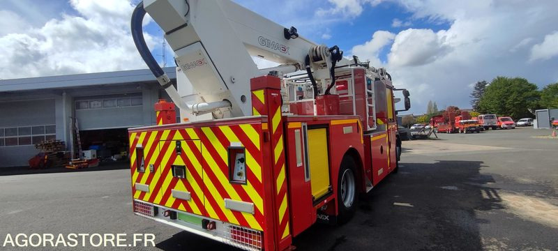 BEA EGI 280 TBI / IVECO 180 E 30 - Вантажівка: фото 3 BEA EGI 280 TBI / IVECO 180 E 30 - Вантажівка: фото 3