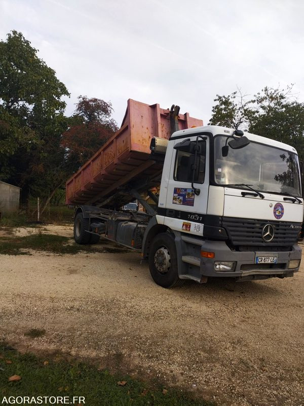 CAMION MERCEDES AMPLIROLL - 2002 - 766 000km - Вантажівка: фото 1 CAMION MERCEDES AMPLIROLL - 2002 - 766 000km - Вантажівка: фото 1