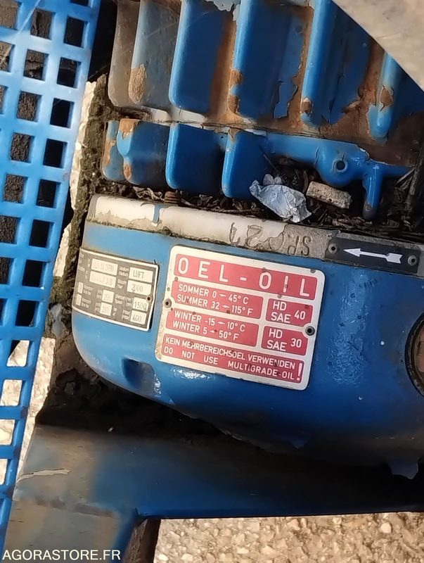 Camion 3.5t Hydrocureur Renault Mascott – équipement Huwer - Вантажівка: фото 2 Camion 3.5t Hydrocureur Renault Mascott – équipement Huwer - Вантажівка: фото 2