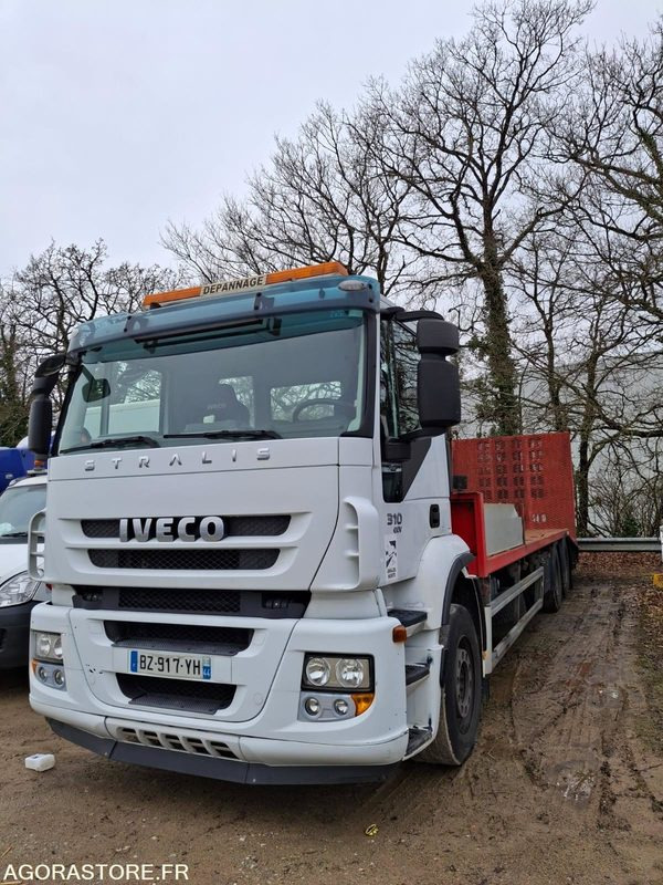 IVECO STRALIS PLATEAU PORTE ENGIN 2012 562363km - Вантажівка: фото 1 IVECO STRALIS PLATEAU PORTE ENGIN 2012 562363km - Вантажівка: фото 1