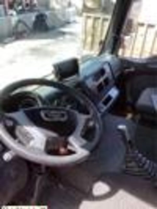 MAN - TGA 33.440 6X4 BB EURO 4 2007 - 483593 km (p2102161) - Вантажівка: фото 4 MAN - TGA 33.440 6X4 BB EURO 4 2007 - 483593 km (p2102161) - Вантажівка: фото 4