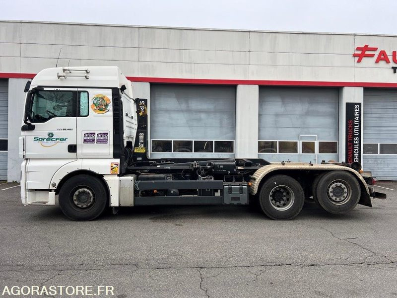 MAN-TGX480-POLYBENNE-6X2-2013-496 930 KM - Вантажівка: фото 1 MAN-TGX480-POLYBENNE-6X2-2013-496 930 KM - Вантажівка: фото 1