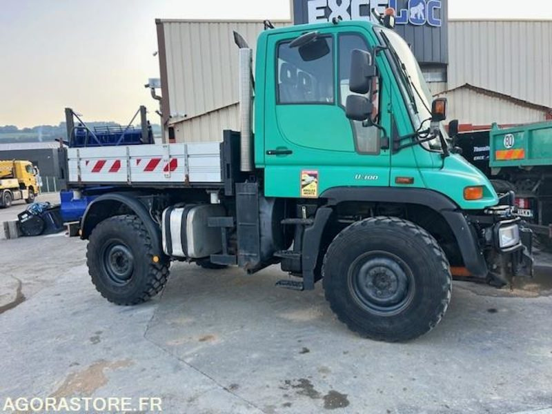 MERCEDES UNIMOG U300C VERSION COMMUNALE 2000 97652 KM - Вантажівка: фото 2 MERCEDES UNIMOG U300C VERSION COMMUNALE 2000 97652 KM - Вантажівка: фото 2