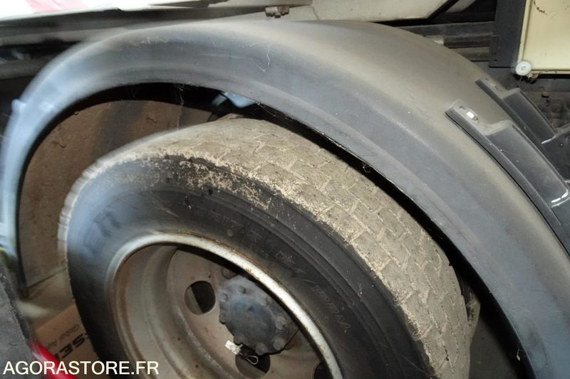 Вантажівка Mitsubishi Fuso Bluetec 5: фото 8 Вантажівка Mitsubishi Fuso Bluetec 5: фото 8