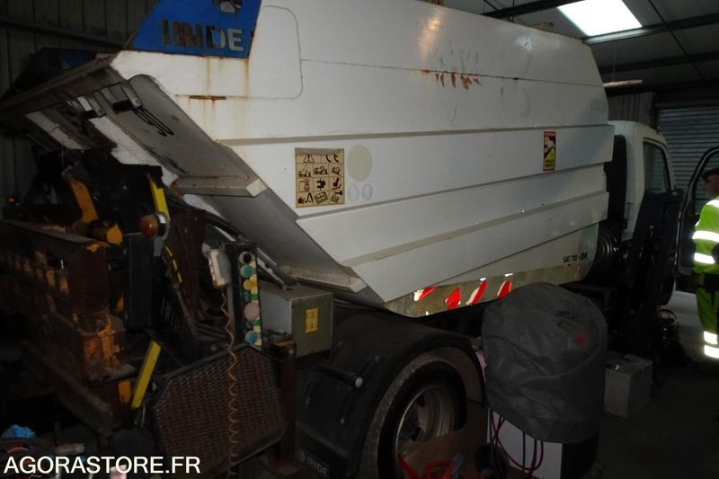 Вантажівка Mitsubishi Fuso Bluetec 5: фото 14 Вантажівка Mitsubishi Fuso Bluetec 5: фото 14