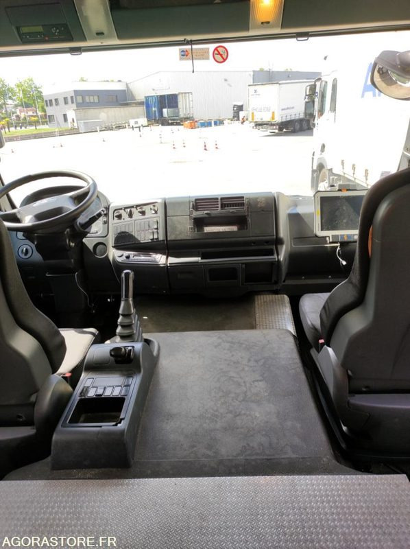 PORTEUR - MAN - TGM - 2010 - 360484 KM - (3832) - Вантажівка: фото 2 PORTEUR - MAN - TGM - 2010 - 360484 KM - (3832) - Вантажівка: фото 2