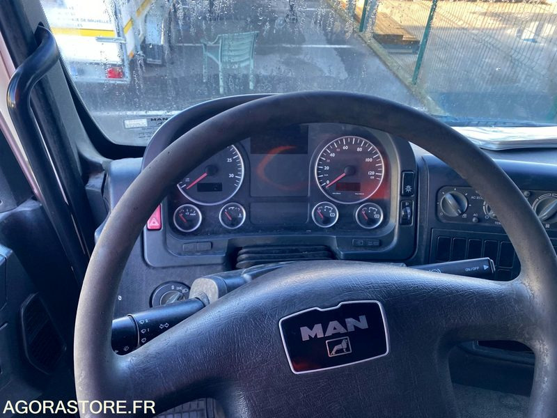 PORTEUR MAN TGM AUTO ECOLE - 2010 - 230000 Kms - Вантажівка: фото 4 PORTEUR MAN TGM AUTO ECOLE - 2010 - 230000 Kms - Вантажівка: фото 4