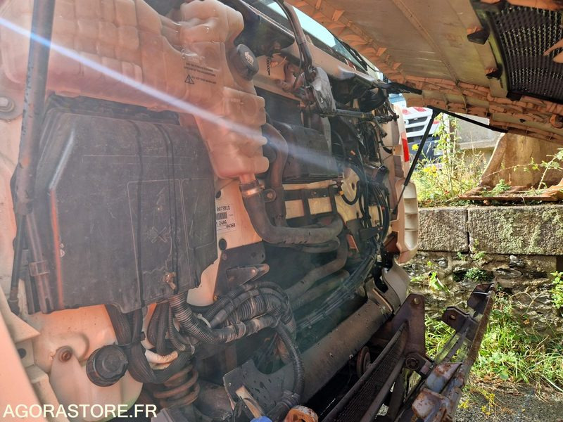 Вантажівка Porteur tribenne grue Daf LF55 220 -227727-2006 - BQ086KY: фото 11 Вантажівка Porteur tribenne grue Daf LF55 220 -227727-2006 - BQ086KY: фото 11