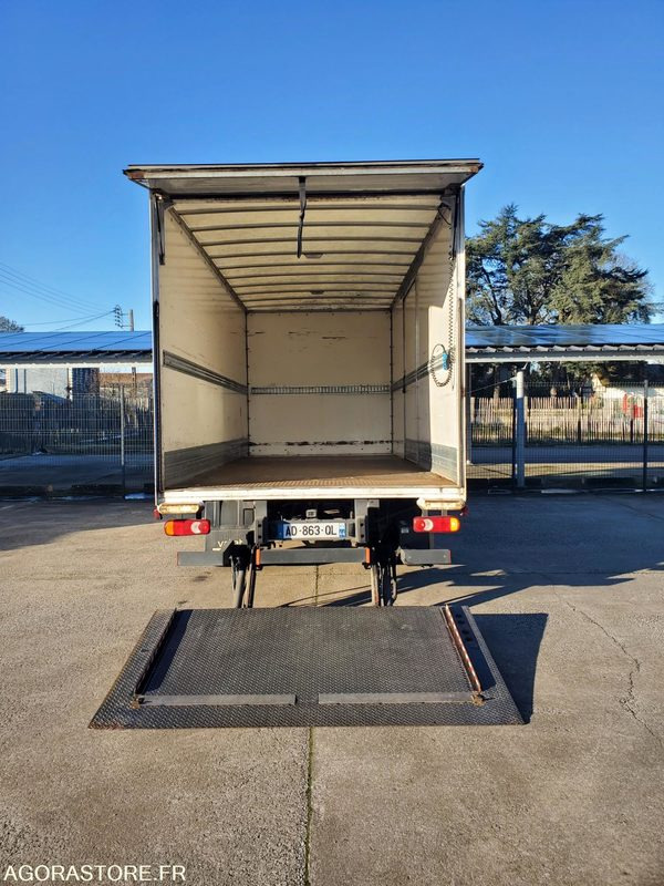 RENAULT MIDLUM DIESEL 7,5T CHASSIS CABINE HAYON - Вантажівка: фото 5 RENAULT MIDLUM DIESEL 7,5T CHASSIS CABINE HAYON - Вантажівка: фото 5