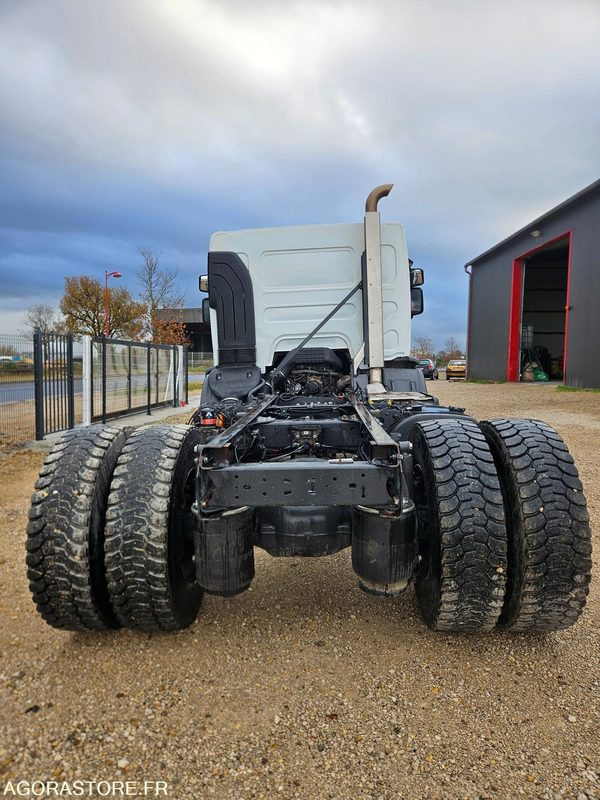 Renault D-19 280 EMPATTEMENT 3M50 - Вантажівка: фото 5 Renault D-19 280 EMPATTEMENT 3M50 - Вантажівка: фото 5