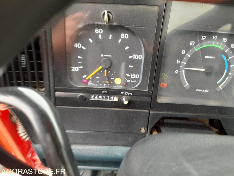 Renault PREMIUM 260 SP (MECA 556) - Вантажівка: фото 4 Renault PREMIUM 260 SP (MECA 556) - Вантажівка: фото 4