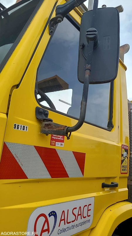 SCANIA 93H 220 - 1996 - 301040 KM - Вантажівка: фото 3 SCANIA 93H 220 - 1996 - 301040 KM - Вантажівка: фото 3