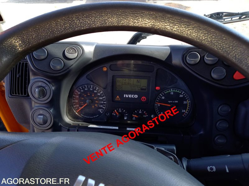 Вантажівка Vends IVECO 4X2: фото 18