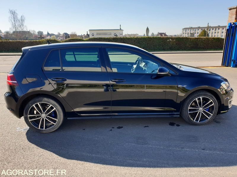 Volkswagen GOLF GTE 1.4 TSI - Легковий автомобіль: фото 3 Volkswagen GOLF GTE 1.4 TSI - Легковий автомобіль: фото 3